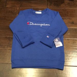 ❤️NWT!!!❤️Champion Sweater Champion Logo
$35 each.